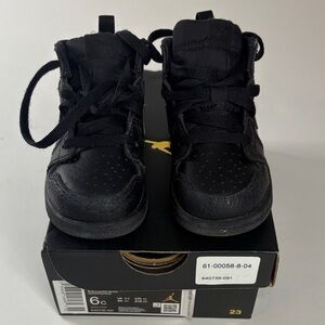 Nike Jordan 1 Mid Tripple Black Toddler 6c